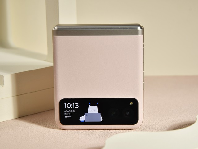 618开门红！moto razr 40系列重塑折叠屏市场新标杆