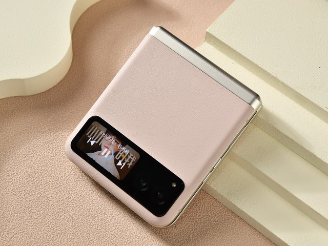 618开门红！moto razr 40系列重塑折叠屏市场新标杆
