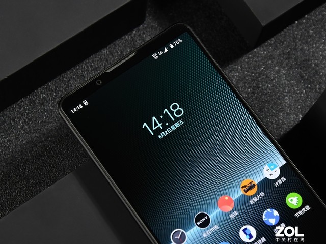 首发“黑科技”影像传感器 电影感影像旗舰索尼Xperia 1 V评测