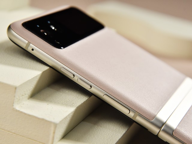 moto razr 40评测:3999元!开启折叠屏的普及元年,绝对超出你的想象-多多发布网(图12) moto razr 40评测:3999元!开启折叠屏的普及元年,绝对超出你的想象
