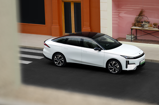 L6预售12.8万元起 吉利银河欲打造“移动智能终端”(图3)