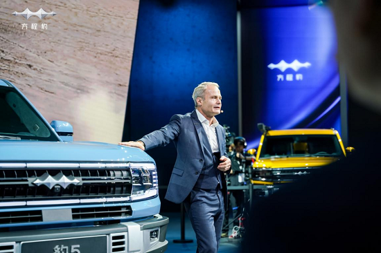 豹5成都车展开启盲订 方程豹年内将覆盖60座城市(图2)