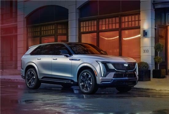 明年夏季投产 凯迪拉克2025款纯电ESCALADE IQ首秀(图1)